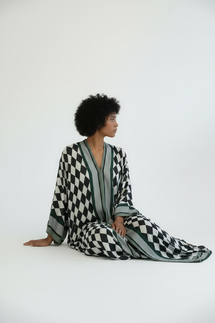 Editorial seated - no scarf, side pose