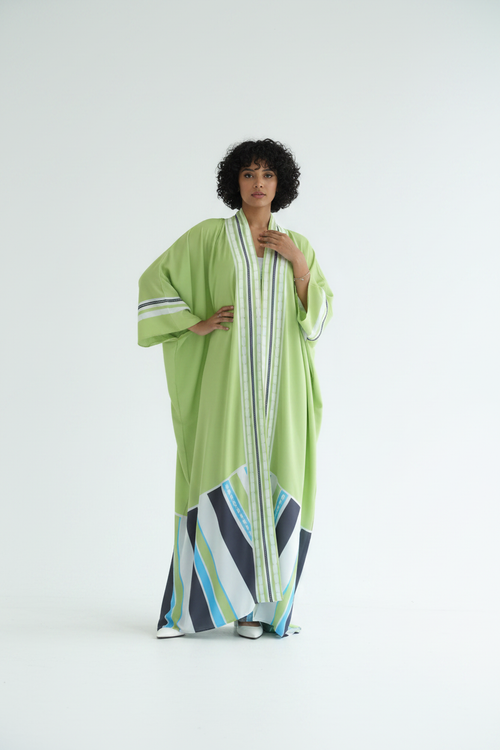 Short Curly Bob Model